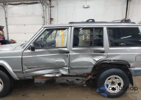 2001 Jeep Cherokee Sport z USA, uszkodzony, nr VIN 1J4FF48S31L630675